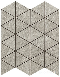 Silver Triangles 28,5x33
