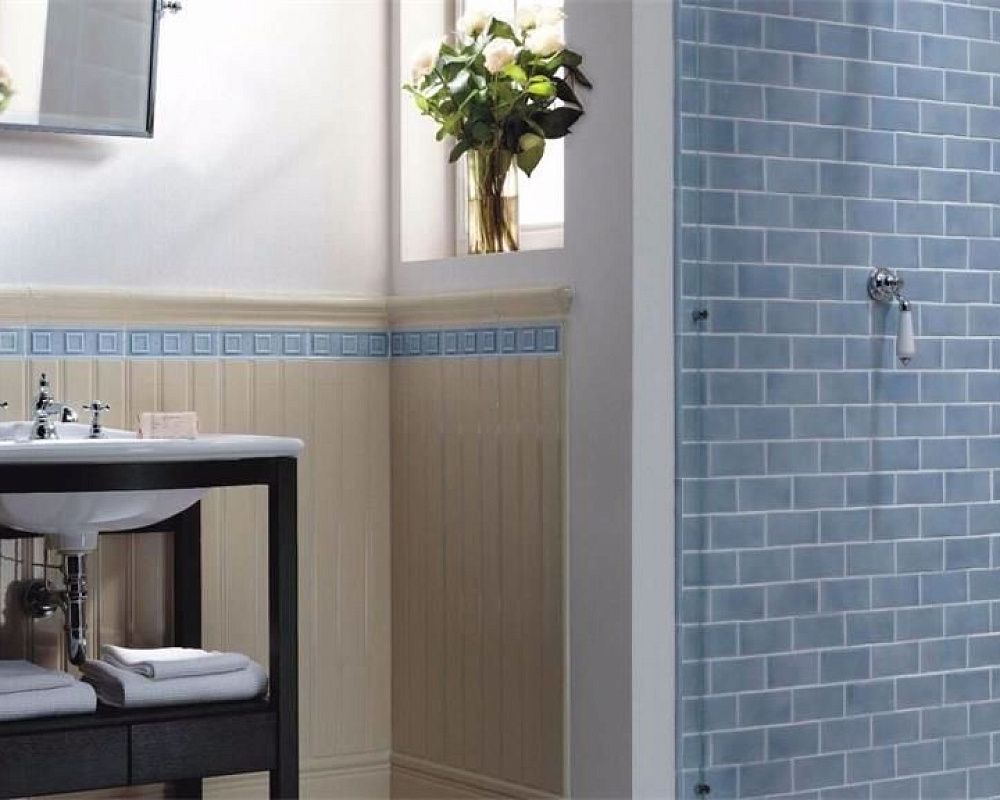 Zoccolo Indaco 20x20