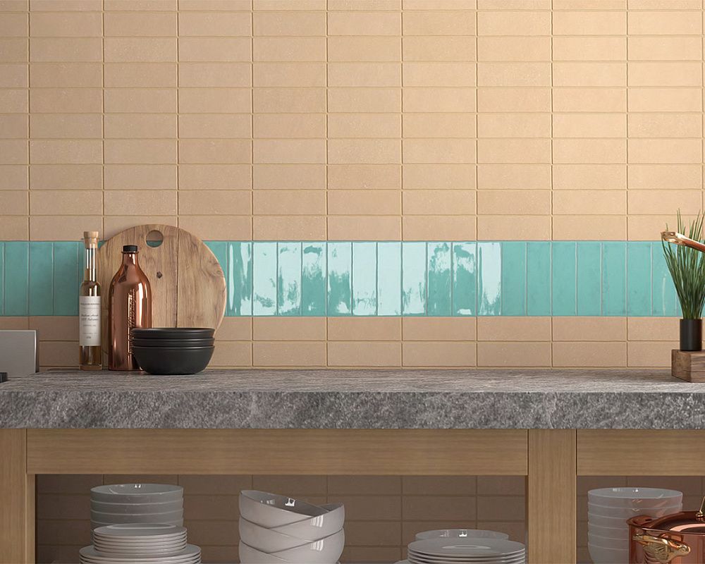 Aquamarine Gloss 5x15